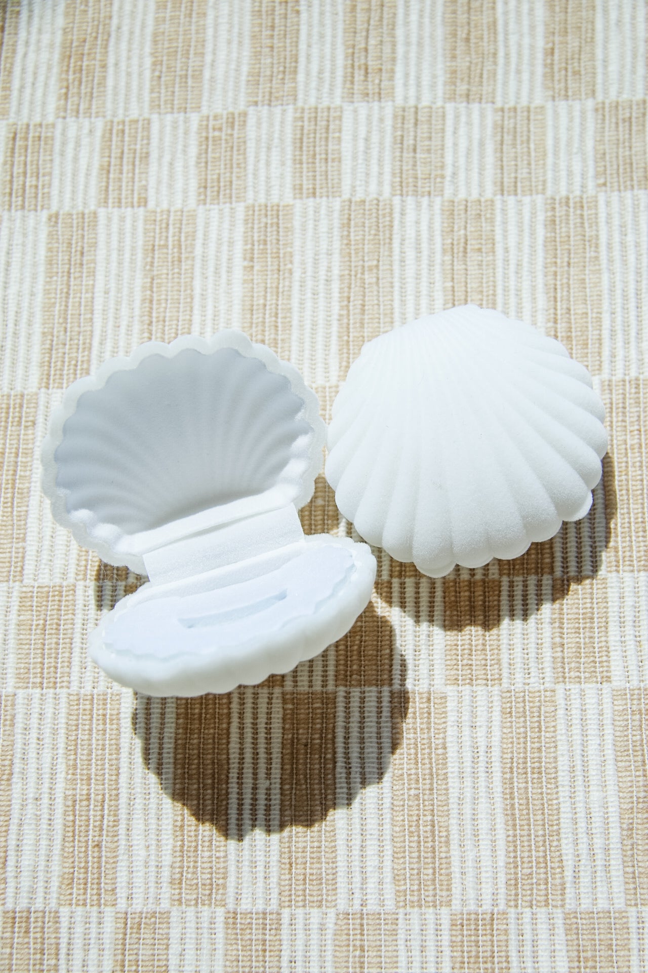 Shell Ring Box